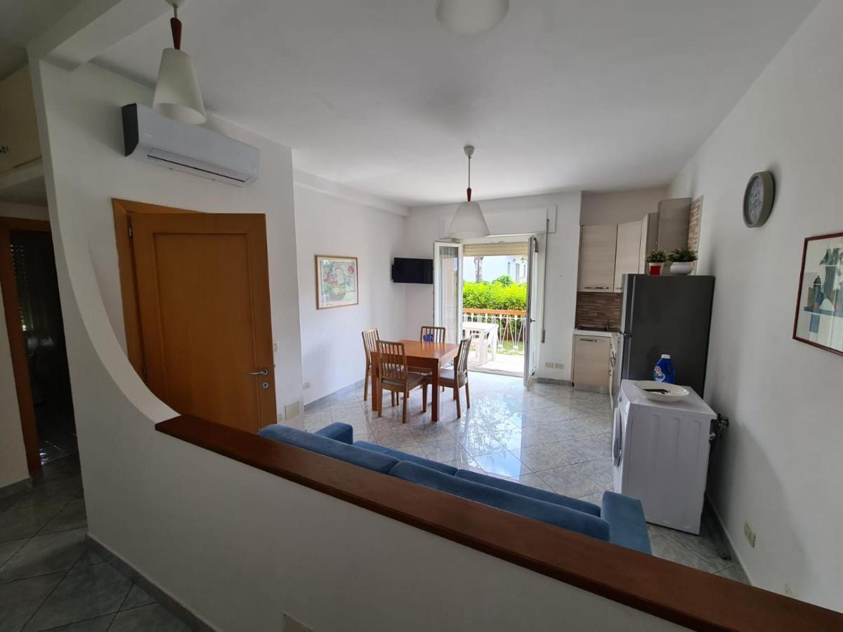La Pioggia Nel Pineto Apartment Gaeta Exterior photo